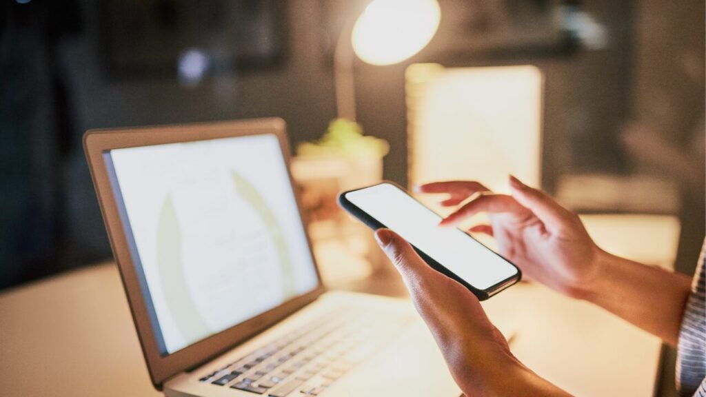 完成までの裏側をSNSで発信中！